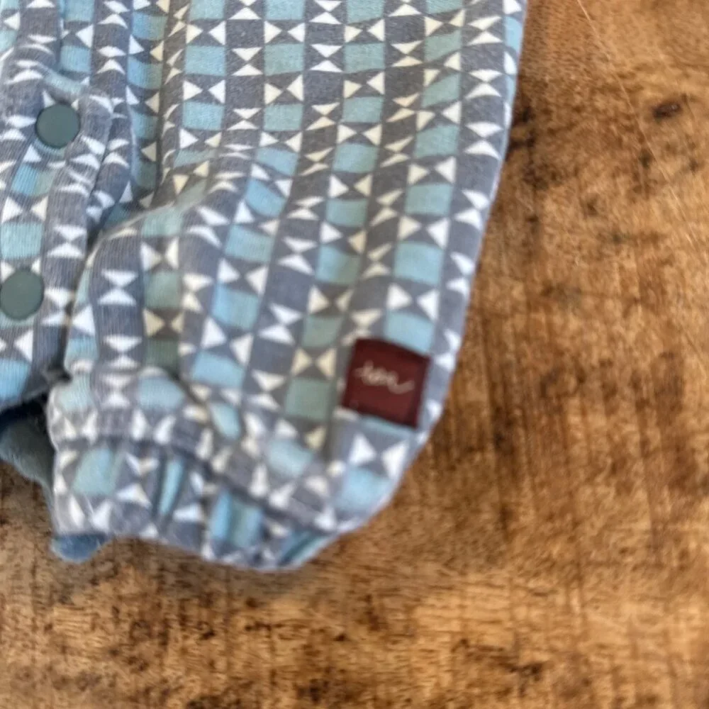 Tea Collection Blue Romper Snap One Piece Bodysuit Newborn Geometric Pajamas